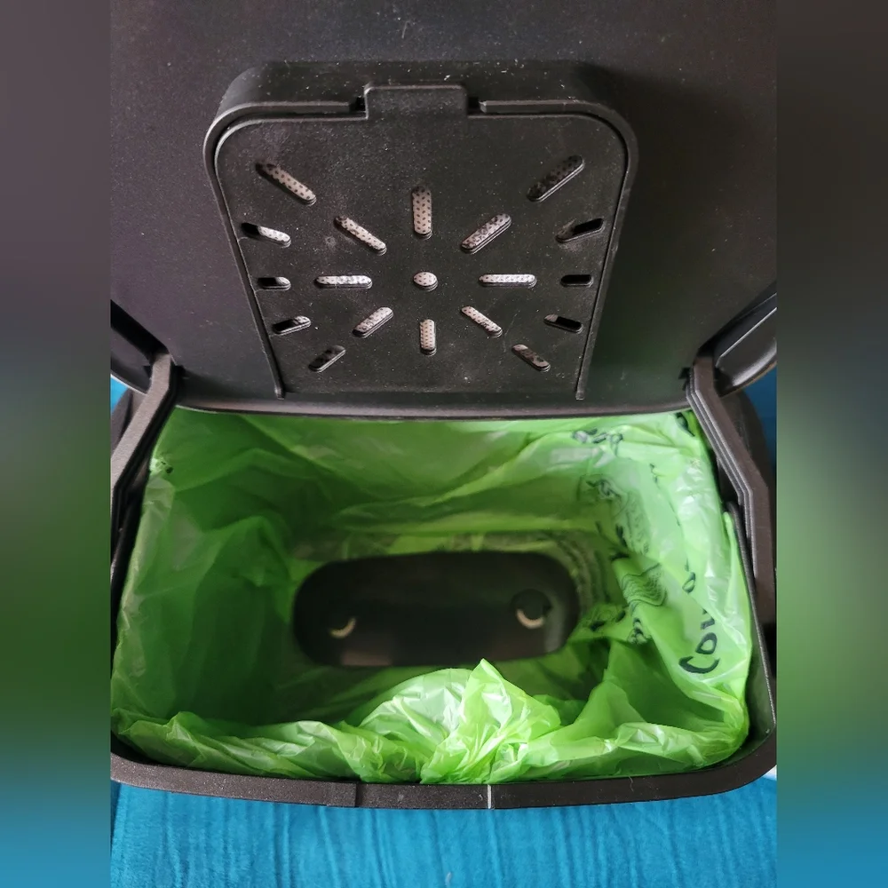 Silver Compost Bin with 124 Bags